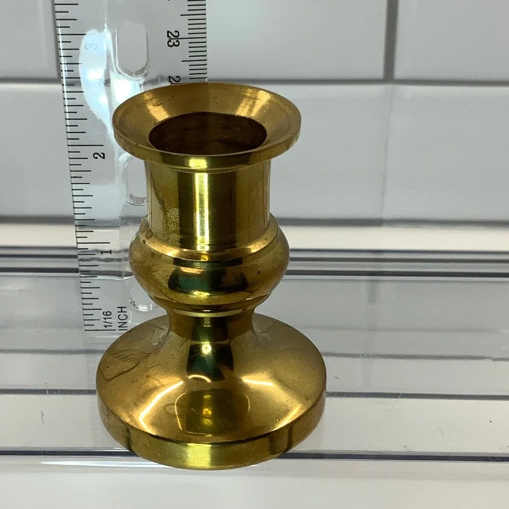 Vintage Unbranded Traditional Baluster Brass Gold 2.75 Inch Height